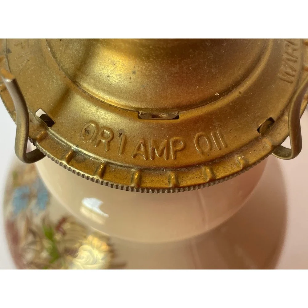 Vintage 1980 Kaadan Ltd Hurricane Oil Lamp Floral Design Cream Glass Brass 14